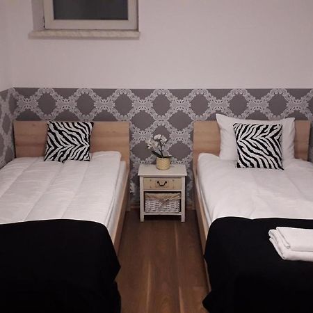 Apartament Villa Magnolia Oświęcim Exteriör bild